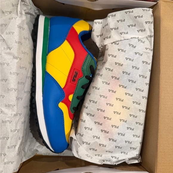 FILA Kids Colorful Sneakers size4.5 - Picture 2 of 5